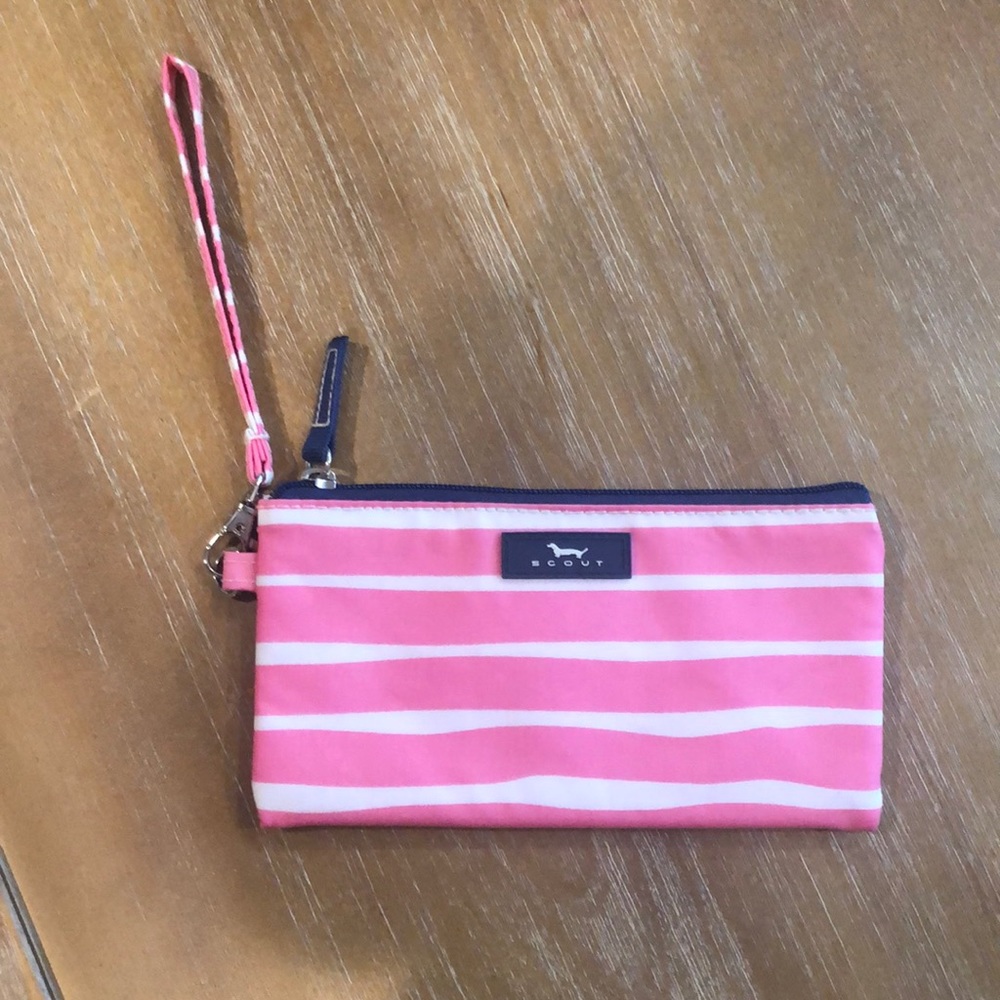 scout wristlet